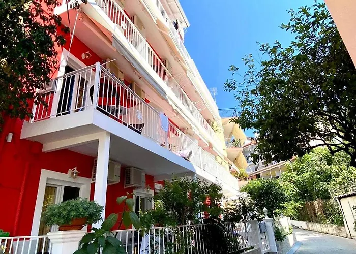 Villa Apostolis