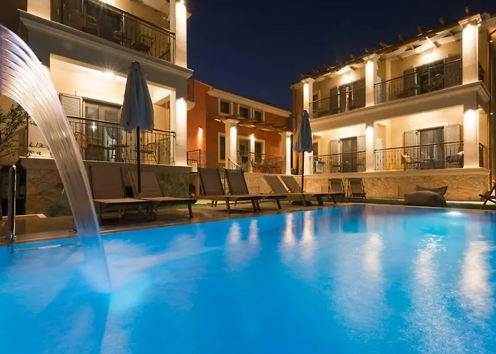 Perla Luxury Living